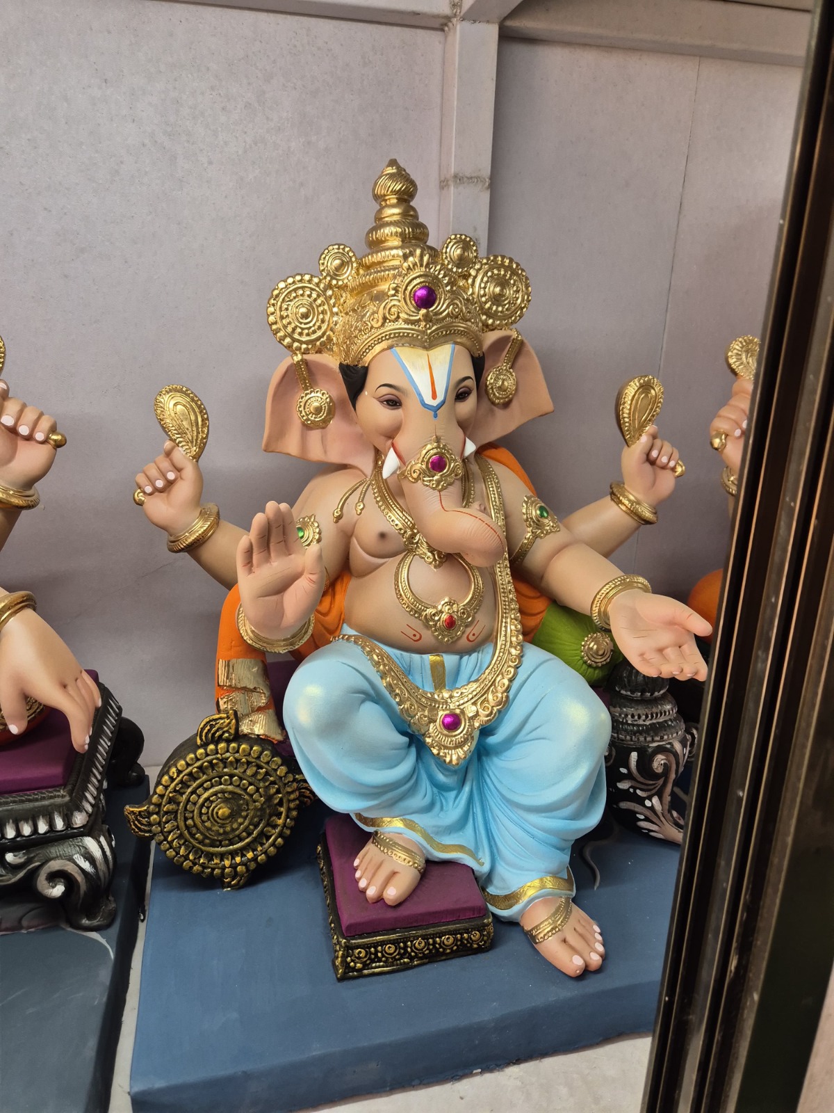 Wood Ganesh Idol